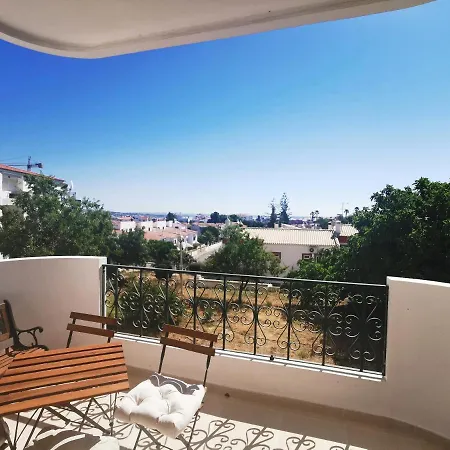 דירה Kintsugi House לאגוּ‏ש