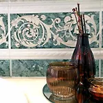 Kintsugi House